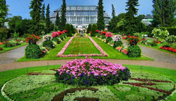 Mashhad Botanical Garden